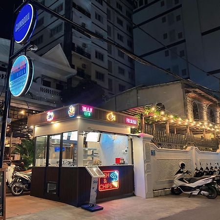 พูลไซด์ วิลลา Hotel พนมเปญ ภายนอก รูปภาพ